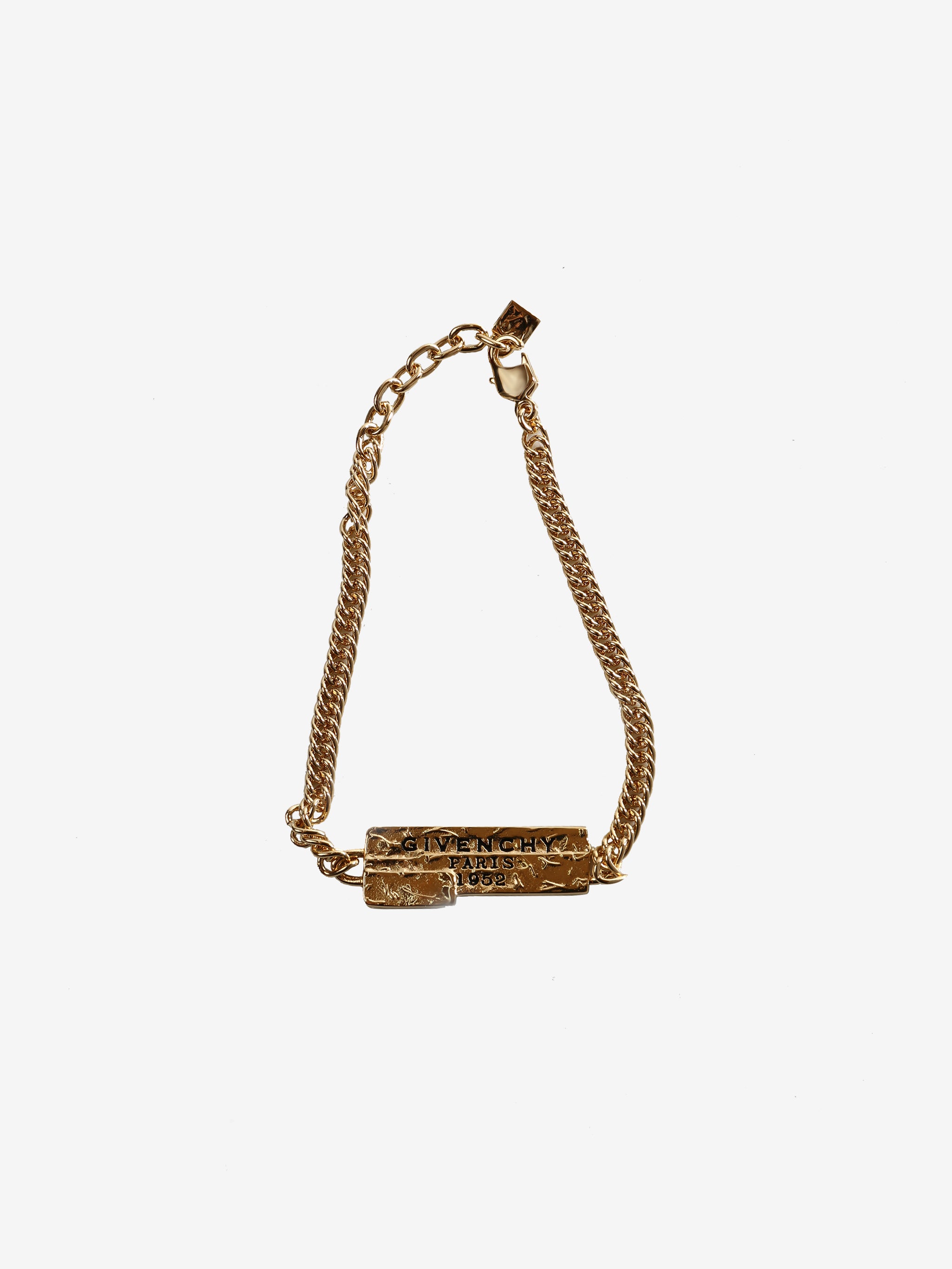 Yellow small accessories, front view