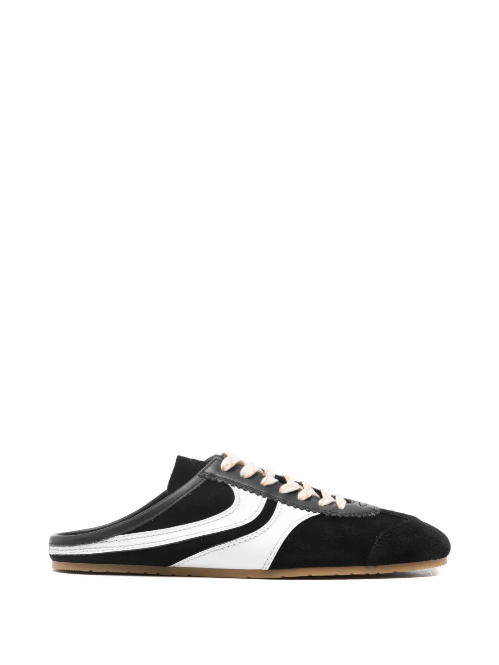 Black shoes, front view