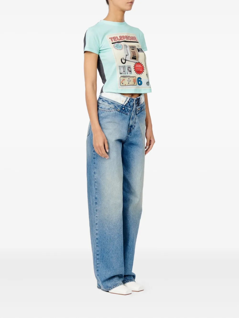 blue t-shirt, full body view