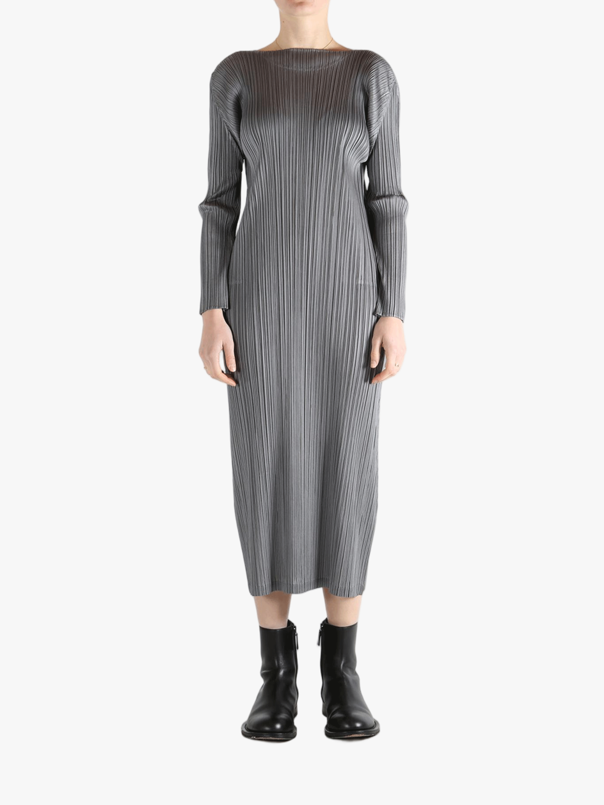 Grey dress, full body view