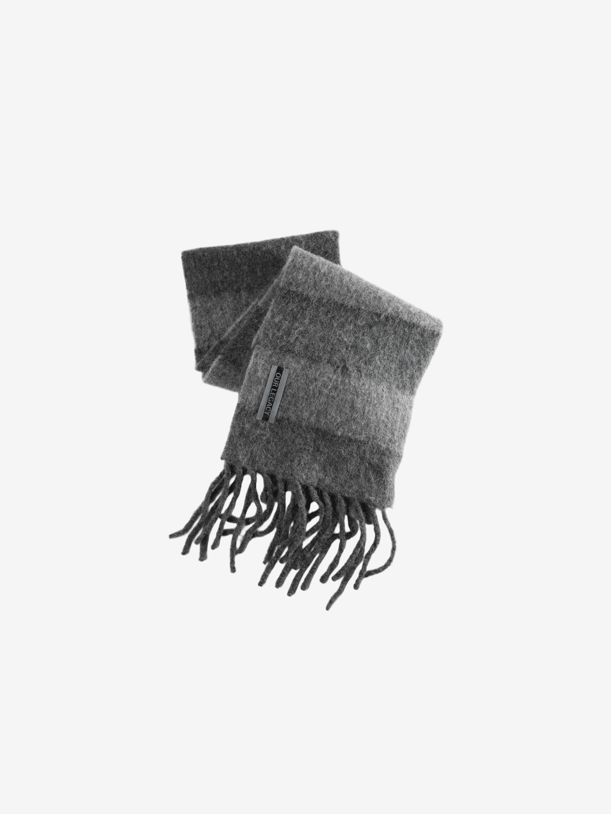 Grey scarf, front view