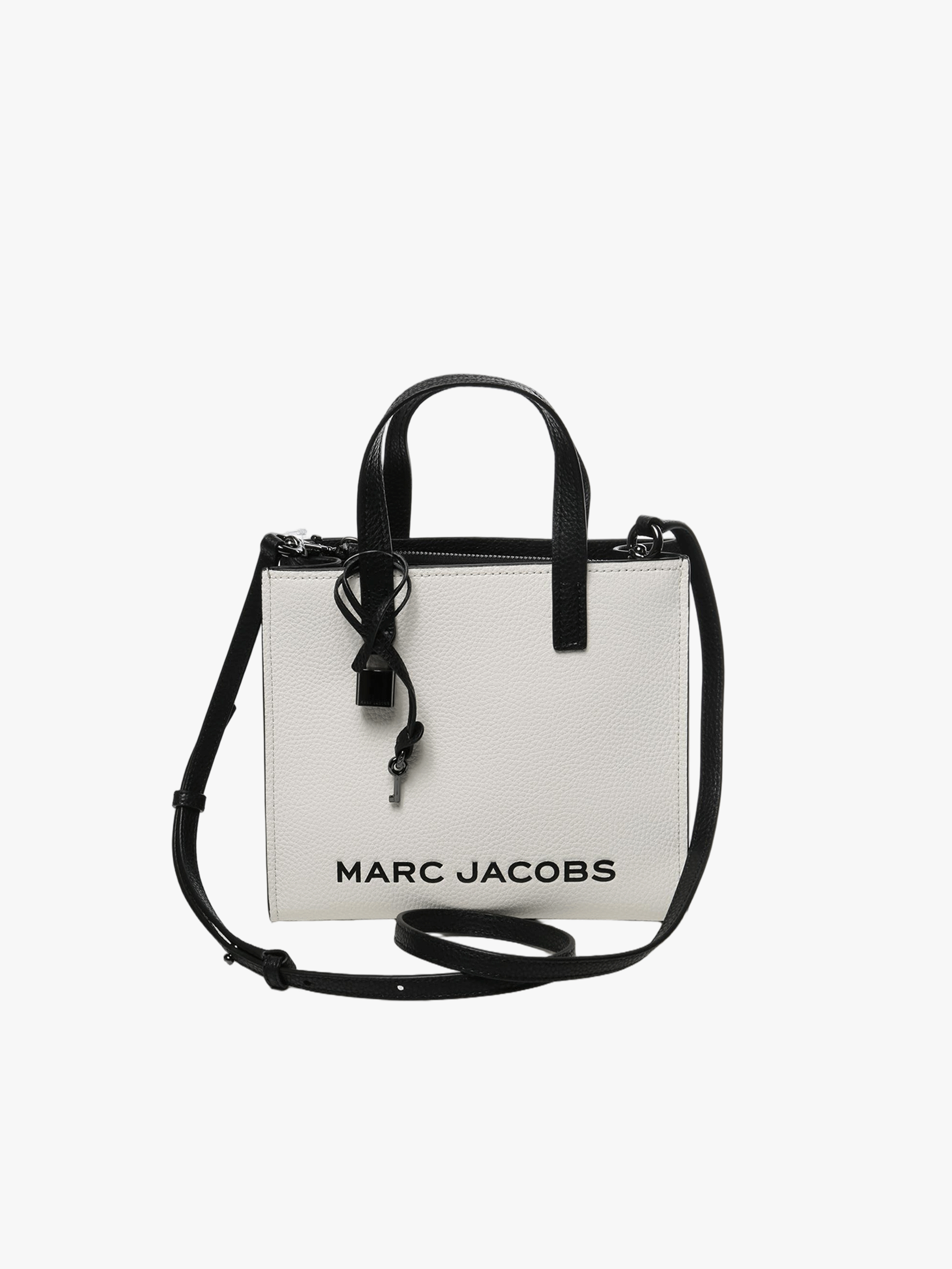 White bags, front view